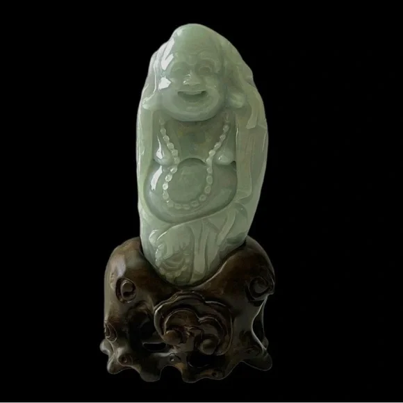 🇭🇰 HONG KONG HAND CARVED JADE BUDDHA FROM SINGLE STONE & WOODEN STAND - Picture 7 of 8